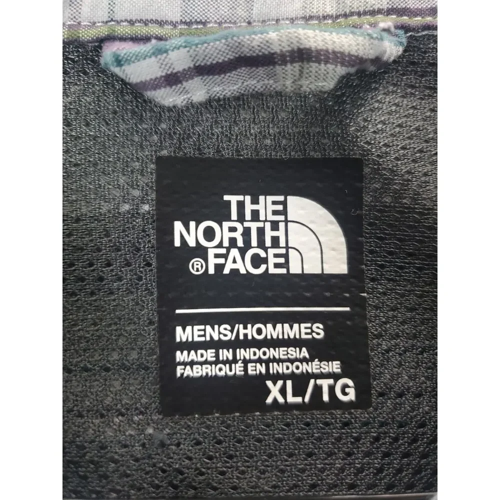 The North Face collared plaid men’s button front shirt